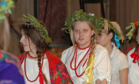 Grupa Teatralna PRZYMIERZE POKOLEŃ z Lipin, WIANKI - NOC ŚWIĘTOJAŃSKA