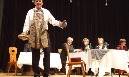 Kabaret SAMI SWOI z Sawina - pow. chełmski, woj. lubeskie - MIESZANKA NADZWYCZAJNA, CZYLI WŁOS NA GŁOWIE SIĘ KRĘCI (2)