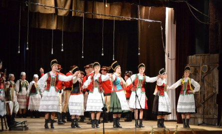 Kurpiowski Zespół Folklorystyczny CARNIACY z Czarni - pow. ostrołęcki, woj. mazowieckie - KUPIEC (2)