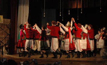 Kurpiowski Zespół Folklorystyczny CARNIACY z Czarni, PRZENOSINY - OSTATNIA CZĘŚĆ WESELA KURPIOWSKIEGO