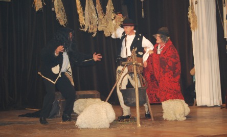 Orawska Grupa Teatralna im. Emila Kowalczyka - pow. nowotarski, woj. małopolskie - NA ORAWIE DOBRZE (2)