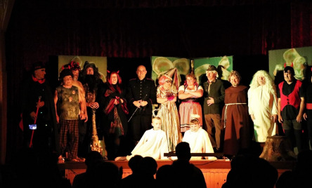 Teatr Ludowy TRADYCJA z Okleśnej, IGRASZKI Z DIABŁEM