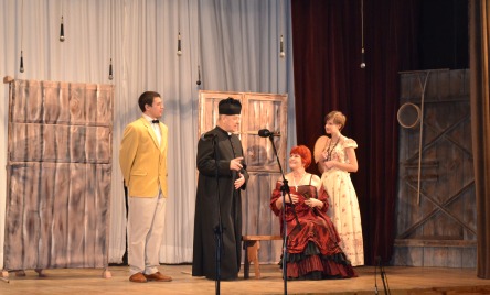 TEATR POKOLEŃ z Siennicy Różanej, W BARANIEJ GŁOWIE 