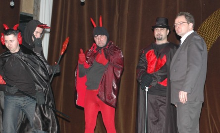 Wojciechowski Teatr z Wojciechowa - woj. lubelskie, pow. lubelski ziemski - JEZUS CHRYSTUS - JEDYNY ZBAWICIEL ŚWIATA - WCZORAJ - DZIŚ - NA WIEKI