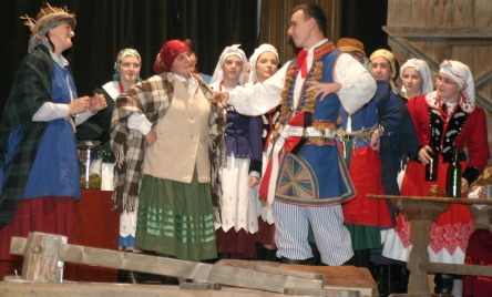 Zespół Folklorystyczny OTFITOWIANIE  z otfitowa - pow. tarnowski, woj. małopolskie - KUSY WTOREK
