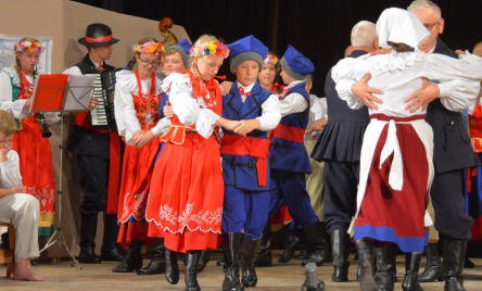 Zespół Folklorystyczny ŚMIŁOWIÓNKI ze Śmiłowa, KOZY NA KUJAWACH