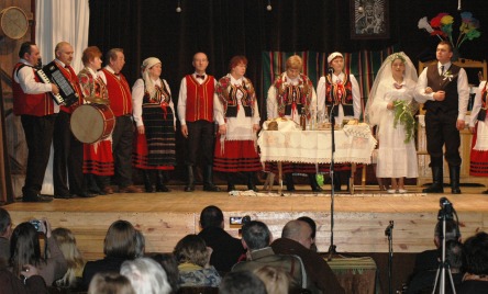 Zespół MIROWIANKI z Mirowa starego, OCZEPINY