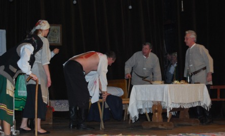 Zespół Obrzędowy z Godziszowa - pow. janowski, woj. lubelskie - ZRĘKOWINY (2)