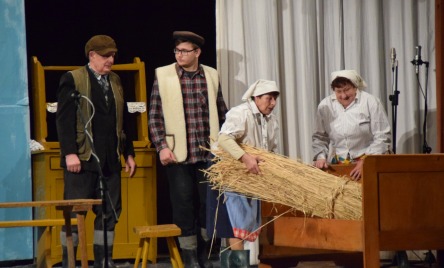 Zespół Obrzędowy ze Zdziłowic pow. janowski, woj. lubelskie BILENIE CHAŁUPY