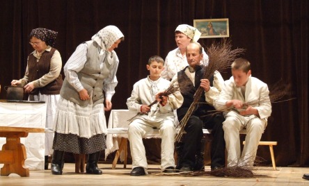 Zespół Teatralno - Obrżędowy z Bukowej - pow. biłgorajski, woj. lubelskie. - PRZED PALMOWĄ NIEDZIELĄ (2)