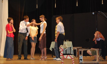 Zespół Teatralny 28DH im. Czesława Miłosza z Włyni - pow. sieradzki, woj. łodzkie - NA WSI WESELE